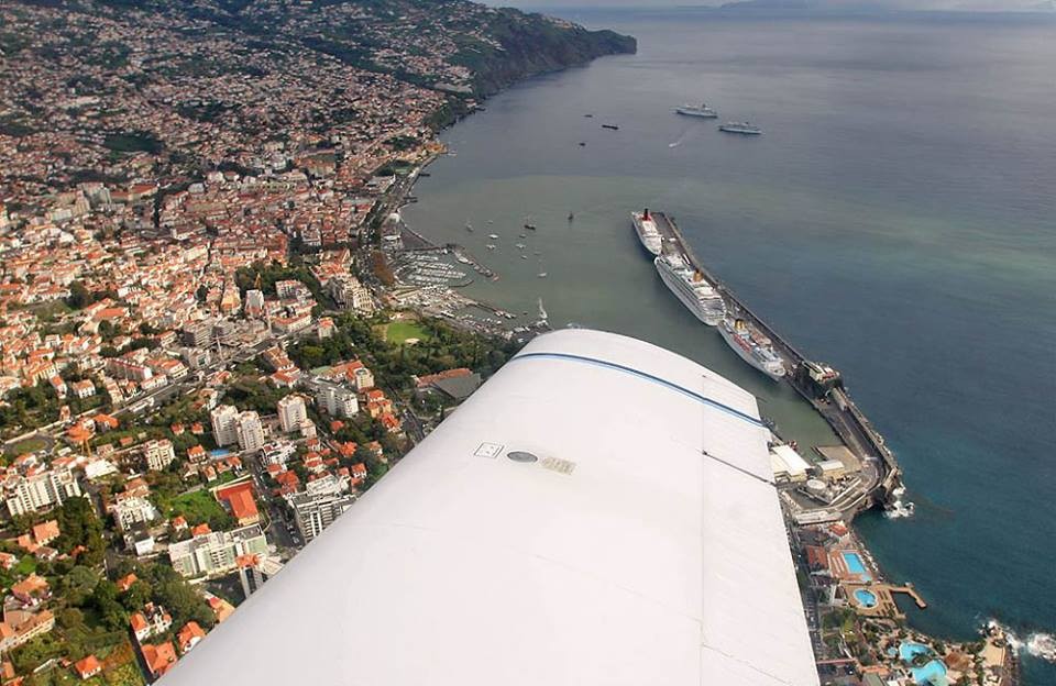 Madeira Air Avion Tours avec vue panoramique sur l'île et l'océan