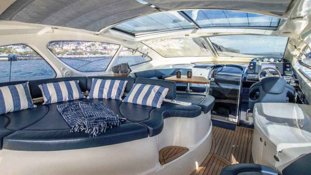 Exclusive New Year’s Eve Fireworks Cruise in Madeira  Luxury Yacht