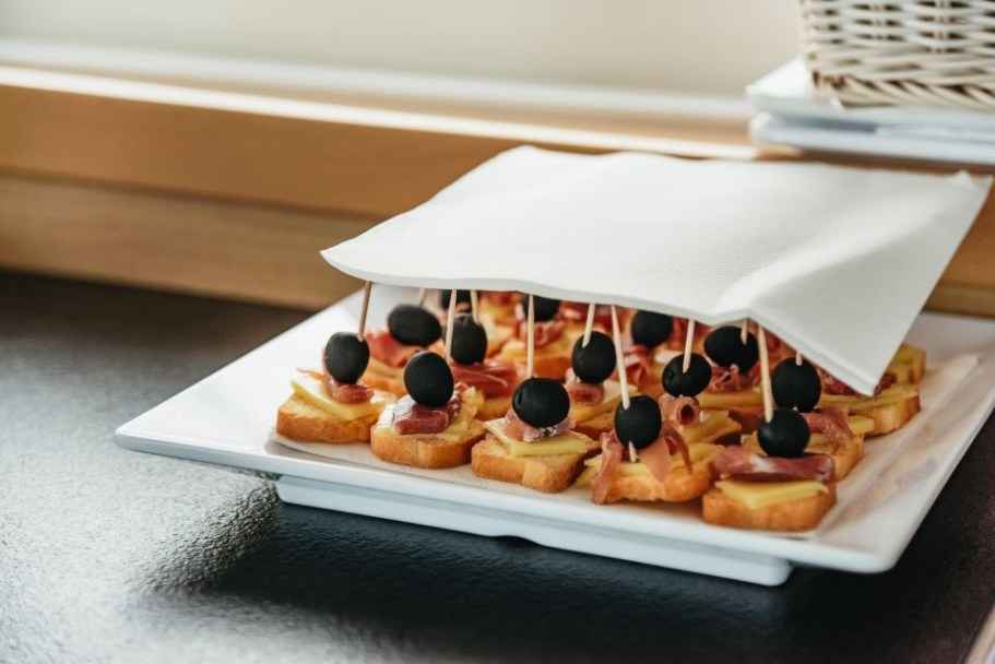 Madeira New Year’s Eve Fireworks Cruise – Small Group, Premium Comfort