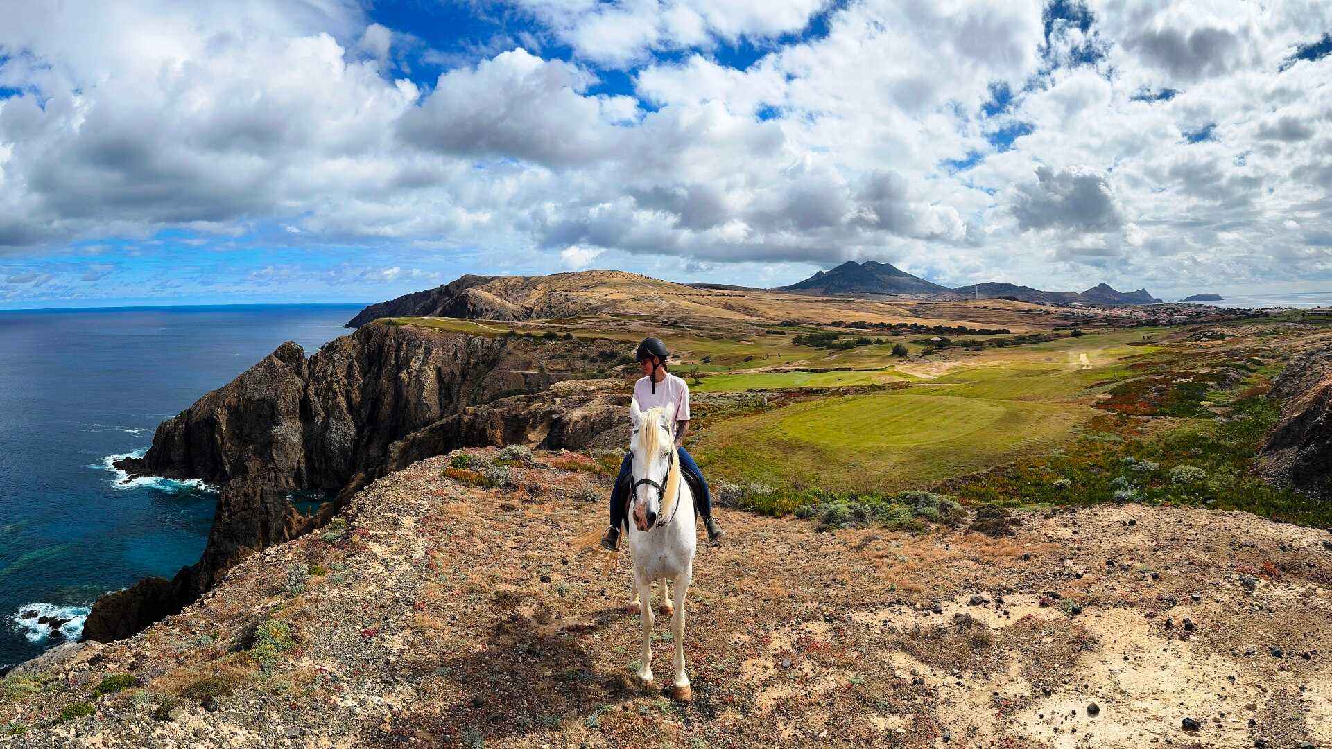 Porto Santo Horseback Tour Ride to Ponta da Beberia’s Scenic Trails