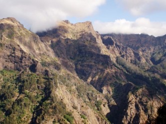 PR2 Vereda do Urzal Hiking Trail in Madeira Island