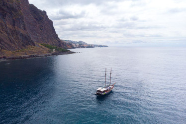 West Bays Boat Tour in Madeira