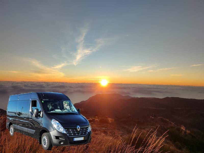 Melhores Passeios e Excursões ao nascer do sol na Ilha Madeira - Transfer privado ao pico do areeiro